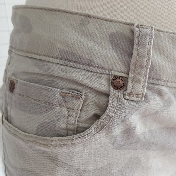 MAKERS OF TRUE ORIGINALS “Super Skinny” Light Desert Camouflage Print Jeans 30 - Picture 4 of 13